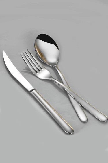 Çatal Kaşık Bıçak Takımı