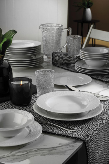 Rölyefli Yemek Setleri